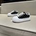 2026 Spring New Men's Casual Breathable Lace-Up Trendy Shoes FashiNewable Versatile Classic Style_vogvips.com