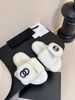 Xiaoxiangfeng Schoolbag Buckle Fluffy Slippers Women's 2025 Autumn And Winter New Lamb Velcro Warm Fashion Thick-soled Slippers_vogvips.com