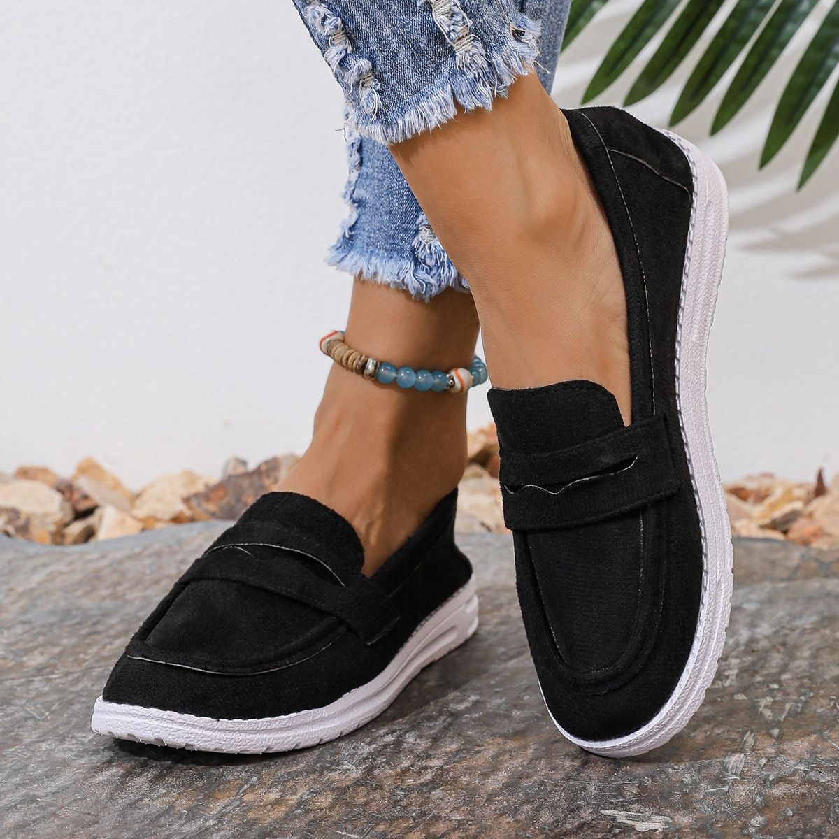 High Quality Loafers Plus Size Women's Flat Casual Moccasins Slip-On Lazy Soft Sole Comfortable Single Shoes Versatile_vogvips.com