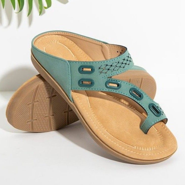 Cross-border 2026 Plus-size Sandals For Summer, European And American New Slippers, Women's Hollow Shoes_vogvips.com