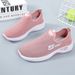 New Old Beijing Cloth Soft Sole Walking And Leisure Sports Women's Fashion Mom Shoes_vogvips.com