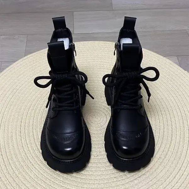 Black Smooth Leather Platform Combat Ankle Side Zipper Lace Up Chunky Lug Sole Short Boots For Women_vogvips.com