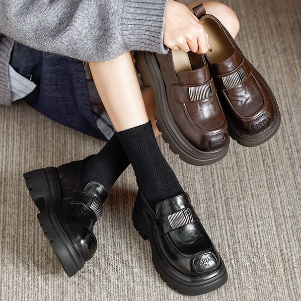 2025 New Women's Loafers Hot-Selling Casual Thick-Soled Black Leather Versatile Work Soft-Soled Single Shoes_vogvips.com