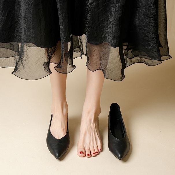Hot-Selling Single Thick Heel 2025 New Fairy Style Boat Shallow Mid-Heel Mom Size Women's Grandma Shoes Versatile_vogvips.com