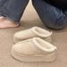 European 1 2026ss And 1 American Snow Boots Women's Winter New Fashion One-piece Closed-toe Slippers Platform Thick-soled Warm_vogvips.com