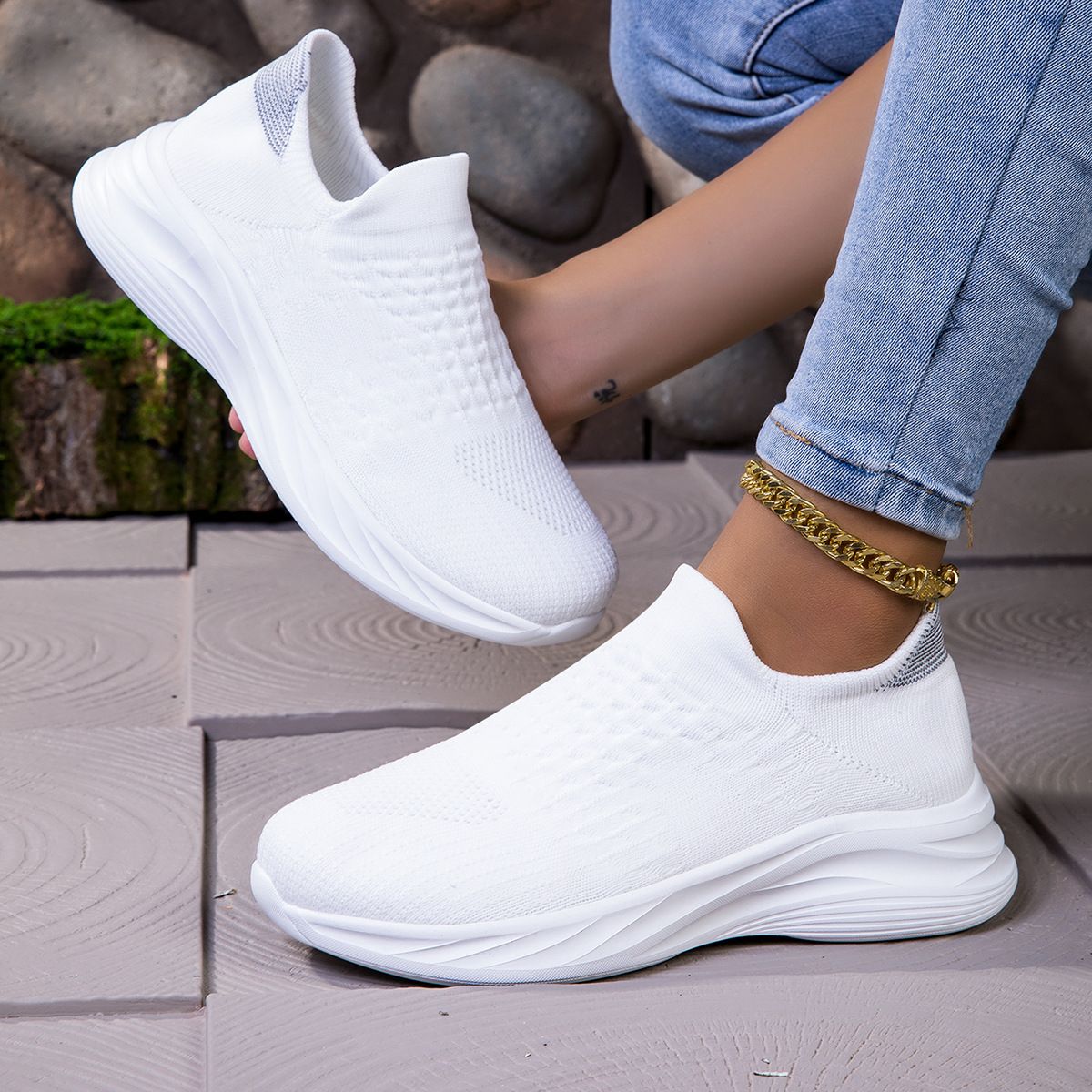 New Shoe Sizes, Casual Versatile Sports Couple's Shoes, Fly Woven Men's And Women's Shoes_vogvips.com