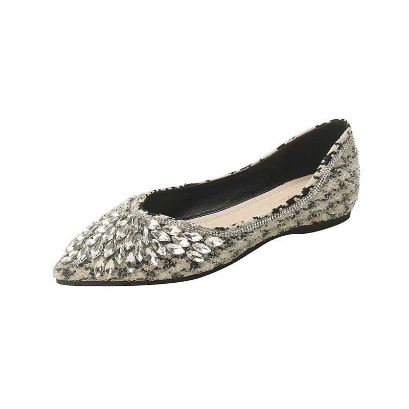 Pointed Single Shoes Women's Flat-bottomed Versatile Rhinestone Ladyshoes One Pedal Gentle Evening Wind Doudou Shoes_vogvips.com