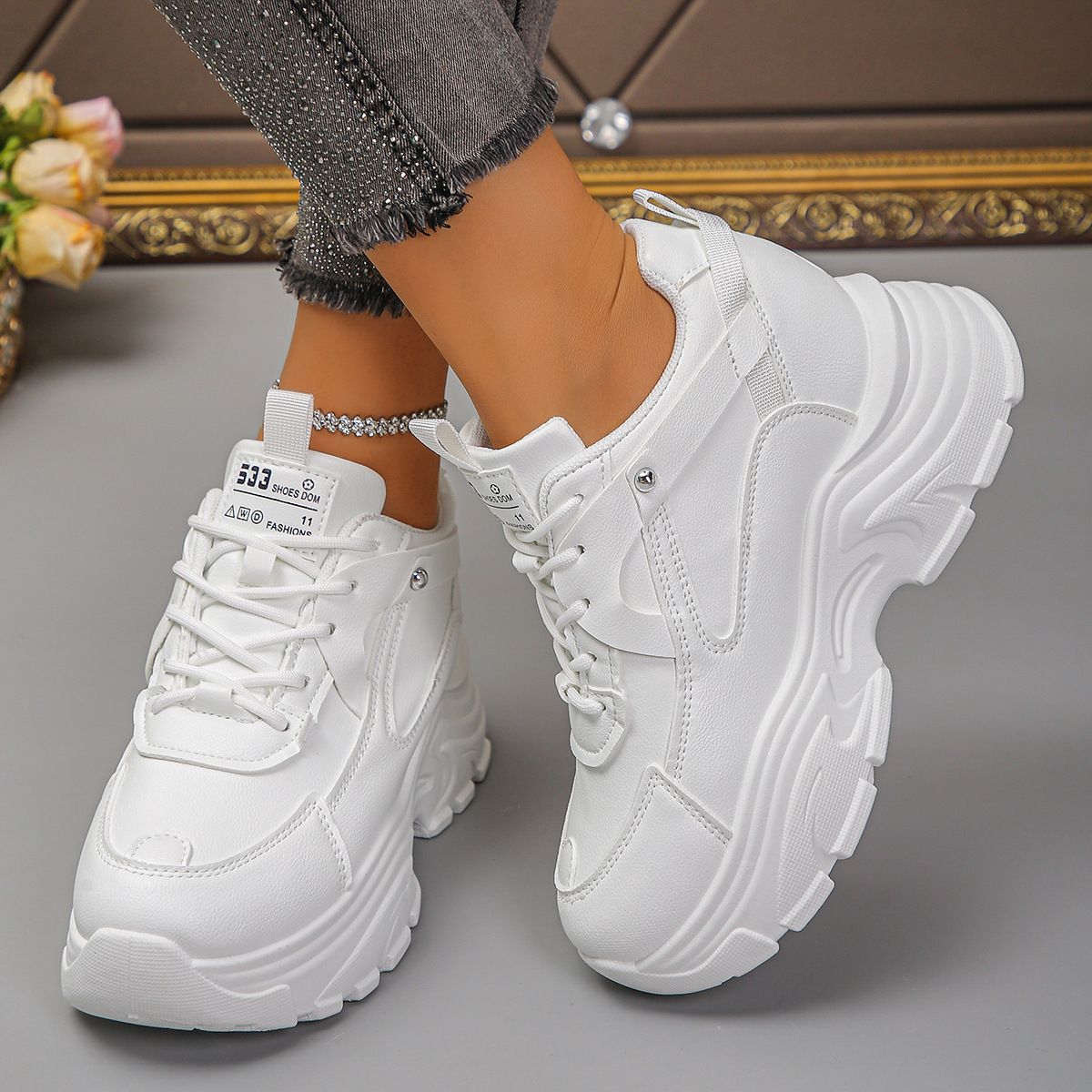 Leather Thick-Soled Sneakers 2026 New Autumn Model For Students, Versatile Casual Lace-Up Round-Toe Dad Shoes, Large_vogvips.com