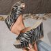 Women With Thick Soles And High Wedge Sandals_vogvips.com