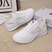 Old Beijing-style Women's Breathable Mesh Casual Comfortable Soft-soled Walking Lightweight Running Shoes, Versatile_vogvips.com