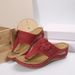 Large Toe Casual Sandals 2025 New Style For Women Wearing Thick Soled Flower Beach Flip Flops_vogvips.com