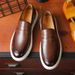 Fashion men's shoes Leather shoes casual board shoes loafers_vogvips.com