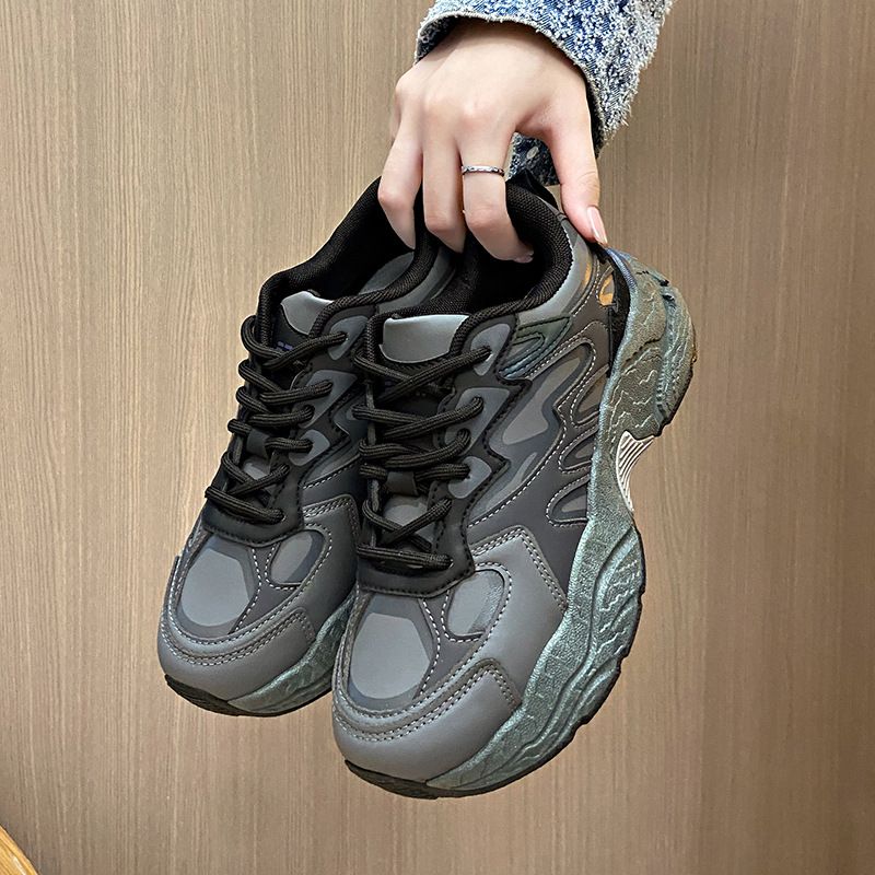 The New Dad Shoes Women Autumn Student Sports Running Shoes Casual Thick Bottom Height Increasing Shoes_vogvips.com