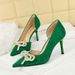 8237-H77 Pointed Fine Side Hollow Water Diamond Pearl Bow Velvet High Heels Single Women's Shoes_vogvips.com