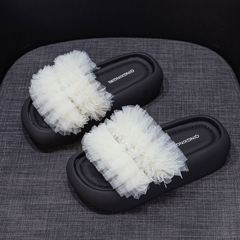 Mesh Thick-bottomed Cool Slippers Women's Casual Lace Edge Mesh Yarn Rhinestone Wearing Women's Sandals_vogvips.com