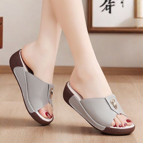 New Style Summer Slip-on Sandals, Soft-soled, Genuine Leather, Non-slip, Fashionable Casual, Suitable For Middle-aged,_vogvips.com