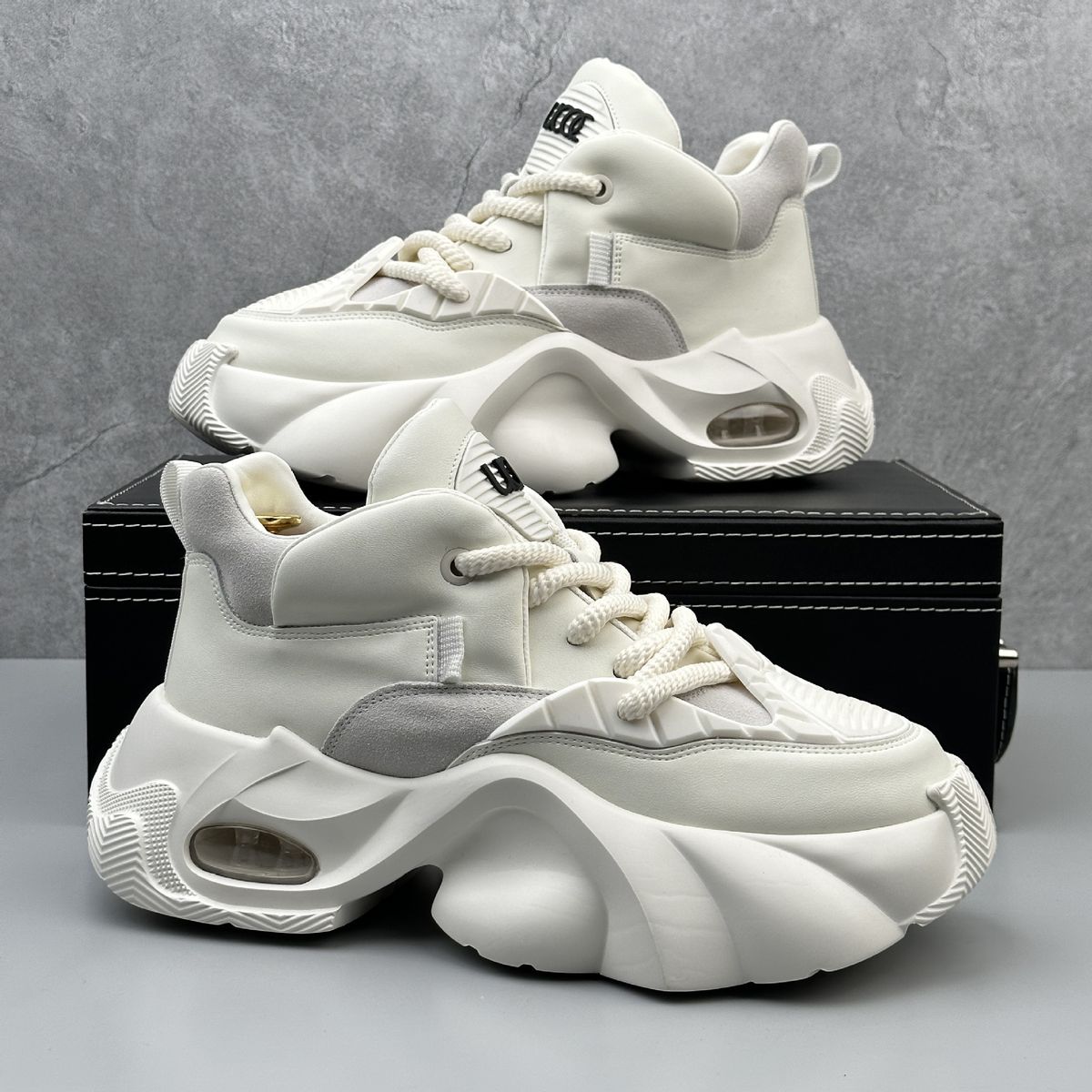 Black Platform Sneakers, Chunky Sneakers, 2026 New Style, Men's Shoes, Lightweight, Stylish, Casual Men's Single Shoes._vogvips.com
