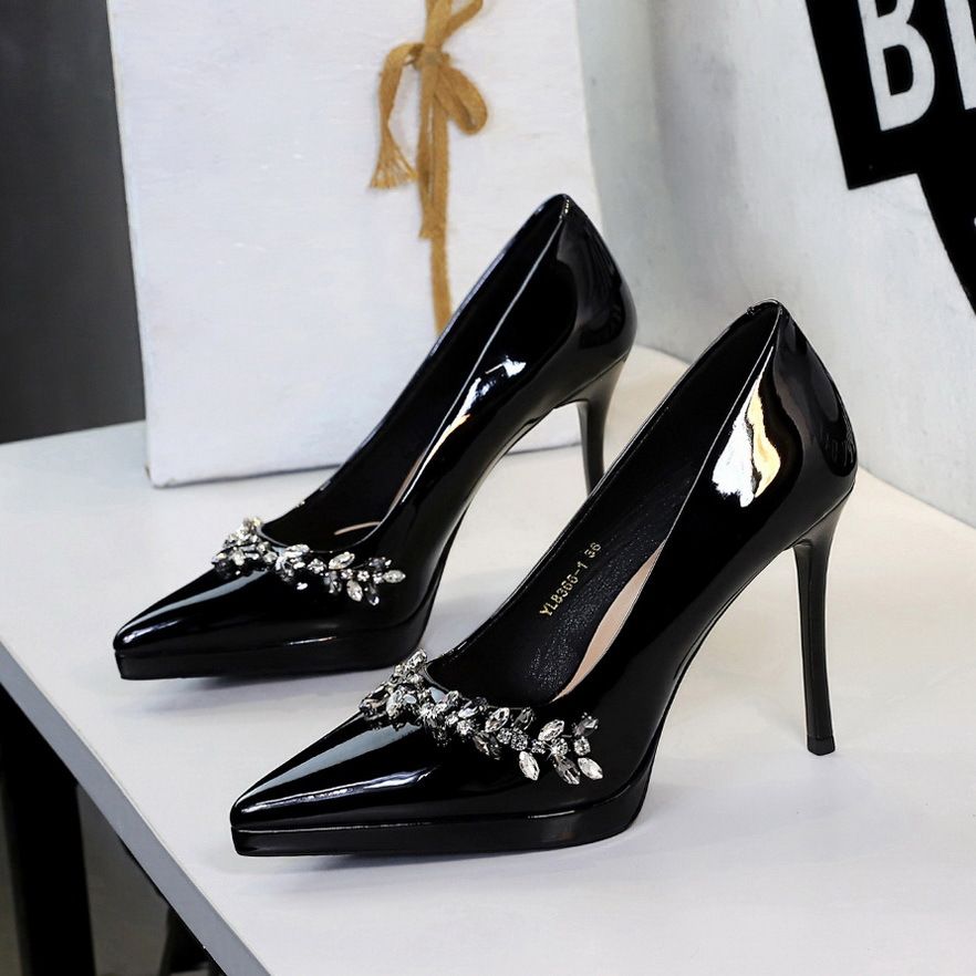 European And American High Heels, Women's Fashion, Rhinestone Fine Heels, Patent Leather Shallow Mouth Pointed Super High Heels, Single Shoes_vogvips.com