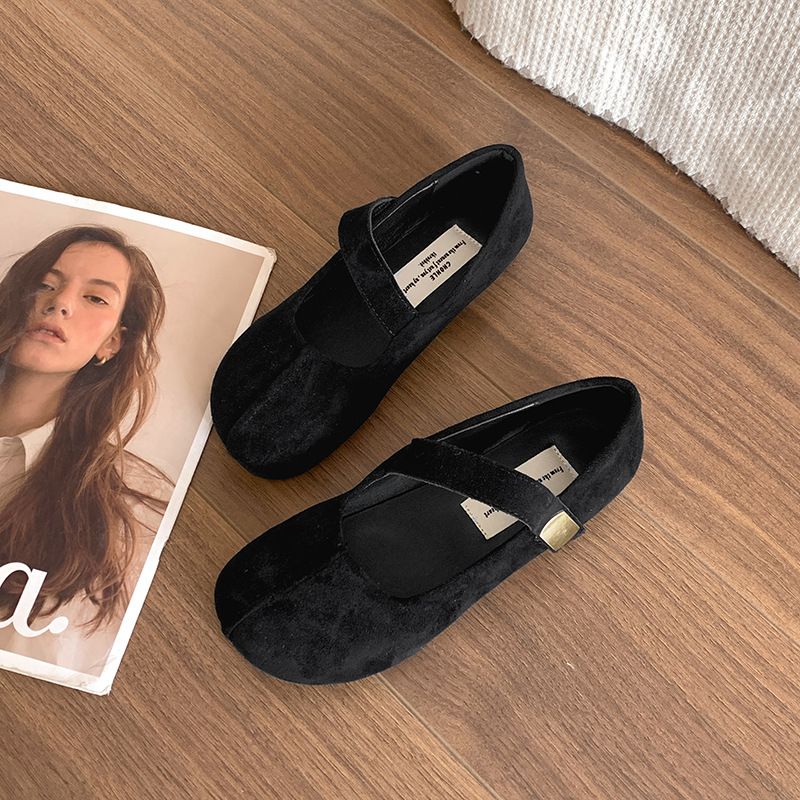 Red Retro Round-toe Shallow Flat Women, 2025 New Spring And Autumn Style, Suitable For Pairing With Skirts, French_vogvips.com