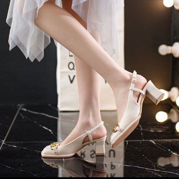 French Style High Heels, Women's Horseneck Thick Heel Square Single Shoes, 2025 Summer New Buckle Toe Sandals_vogvips.com