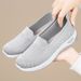 Women's Shoes Fly-woven Breathable Casual Shoes One-pedal Mother Shoes Old Beijing Cloth Shoes Flat-soled Single Shoes_vogvips.com