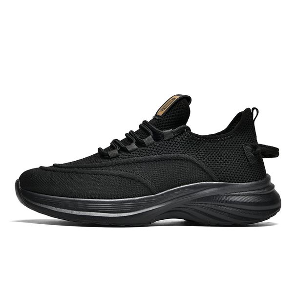 Men Running Shoes Lightweight Soft Elastic Trendy Sports Shoes Thick Soled Cushioned Anti Slip Sneakers Daily Wear Walking Shoes_vogvips.com