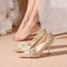 Elegant French Wedding Shoes For Bride Crystal Embellished High Heels With Comfortable Cushioning Pointed Toe Low_vogvips.com