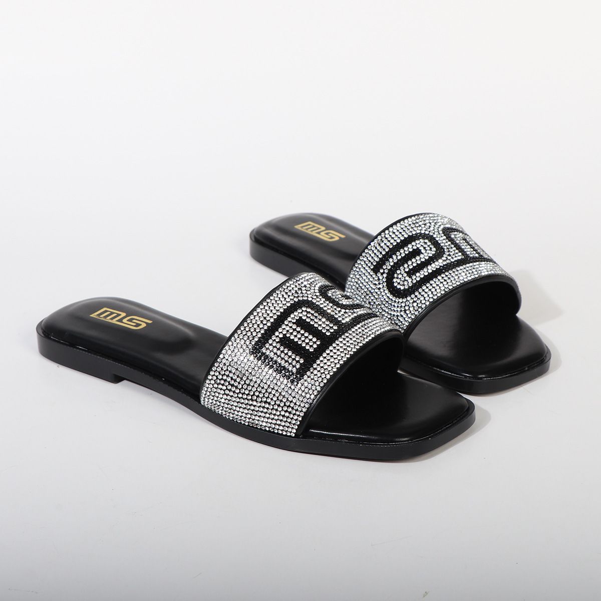 Women's Shoes Summer Slippers, Stylish And Versatile, New Style, Beach Shoes, Trendy And Popular Flat Sandals._vogvips.com
