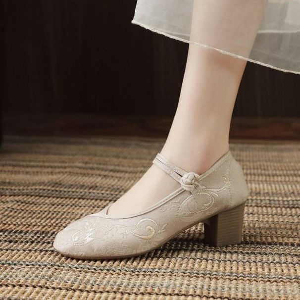 Retro Embroidered Shoes, Children's New Cheongsam Shoes, Tea Dress Matching Shoes, Thick-heeled Cloth Shoes, Hanfu Shoes_vogvips.com