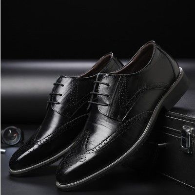 Men's Pointed Toe Glossy Leather Brogue Shoes Comfortable Dress Shoes Large Size_vogvips.com