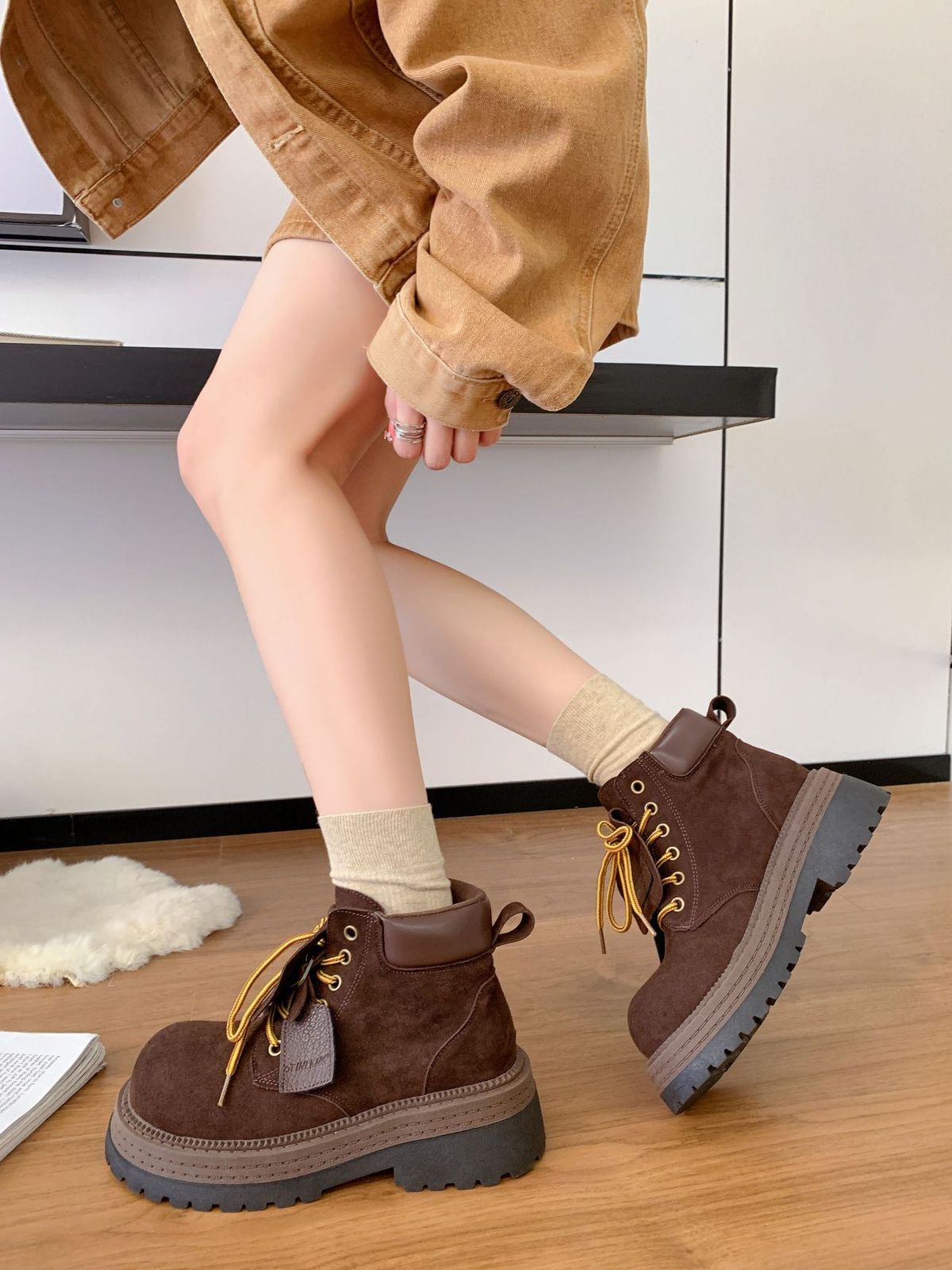 All-Season Wearable Yellow 2025 Autumn Winter Mid-Heel Cowhide Thick Sole Martin Women's Internet Celebrity Lace-Up_vogvips.com