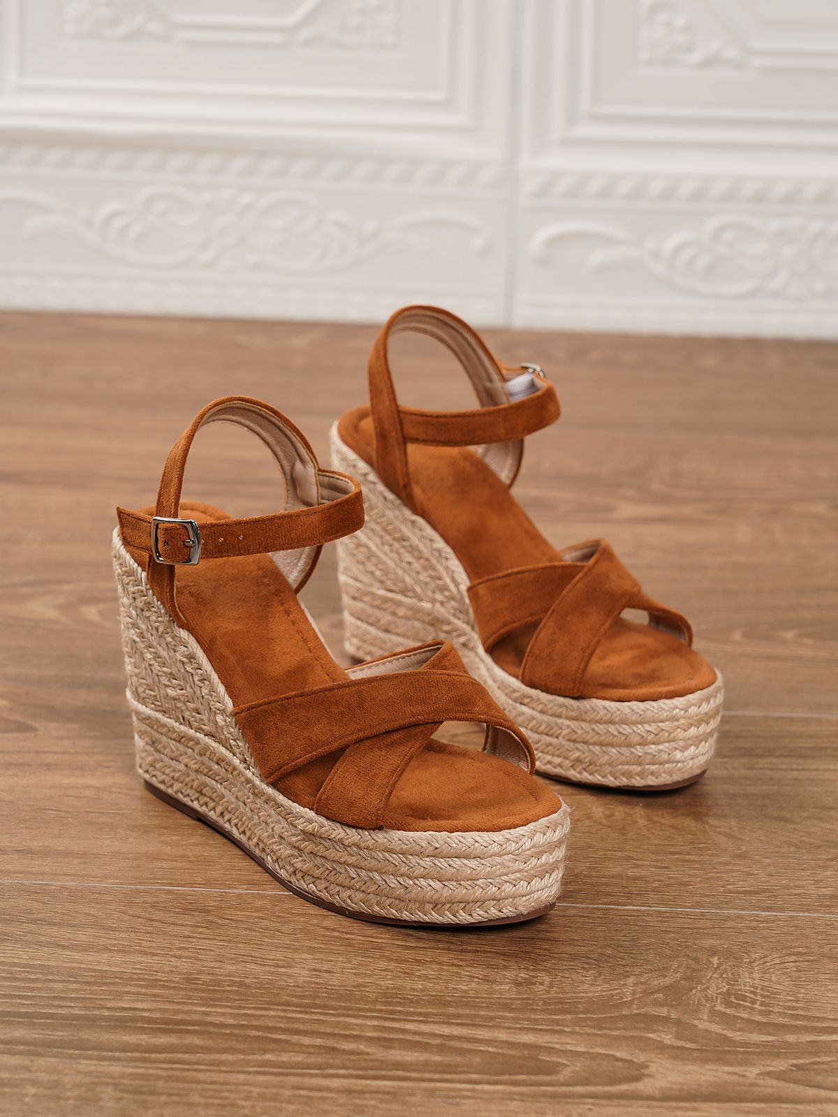 Women's Wedge Heel Rope Sandals Straw Woven Cross Border Style Thick Sole Non Slip Waterproof Height Increasing Slimming Suede_vogvips.com