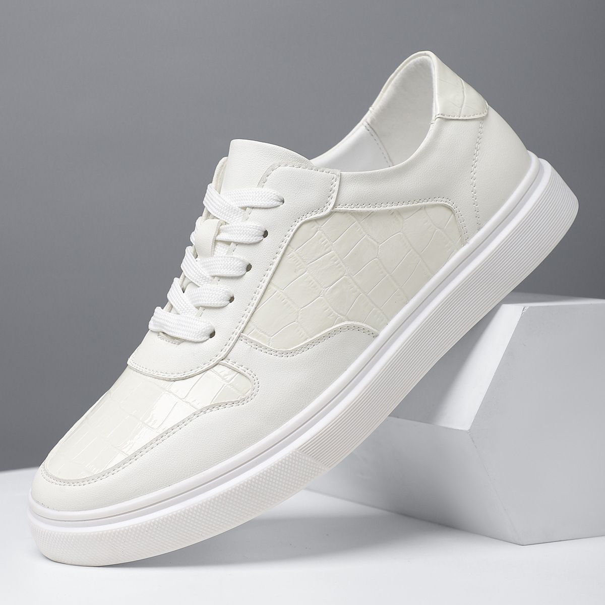 .Color-matched Shoe Trend, Fashionable, Casual Shoes, Lightweight And Breathable, Versatile Men's Large-sized Sports Shoes_vogvips.com