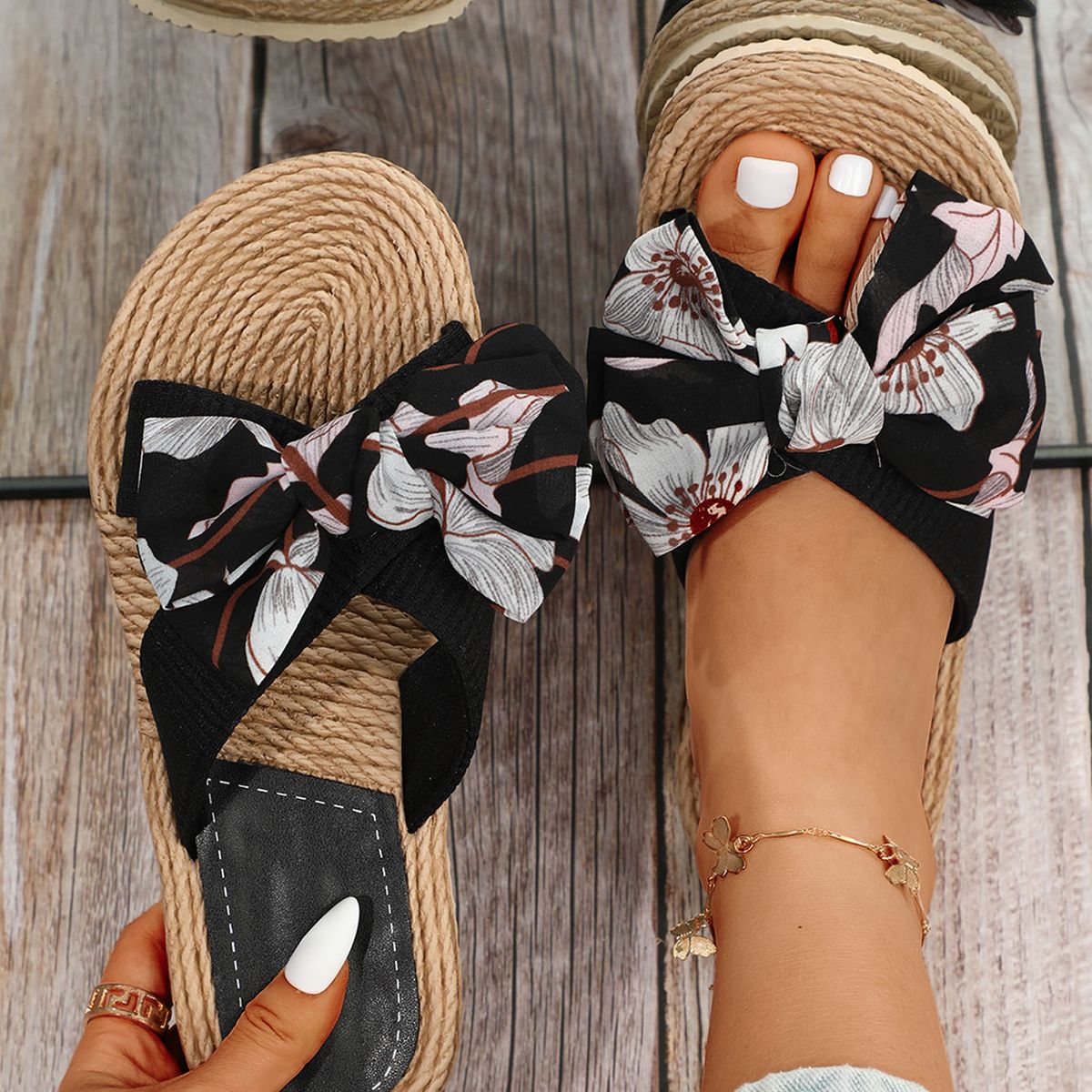 Women's Shoes INS Handmade One Word Rope Straw Woven Four Seasons New Outdoor Stitching Bow Flat Heel Slippers For Outdoor Wear_vogvips.com