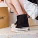 2025 Fall/Winter New Women's Canvas Boots Chunky Sole Casual Shoes Stylish Versatile_vogvips.com