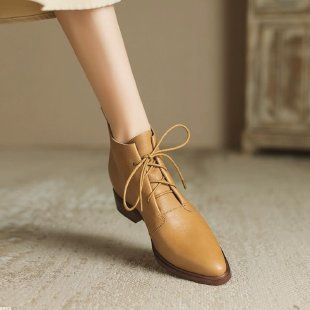2024 French Autumn Winter New British Style Pointed Toe Lace-up Chunky Heel Ankle Martin Short Boots For Women_vogvips.com