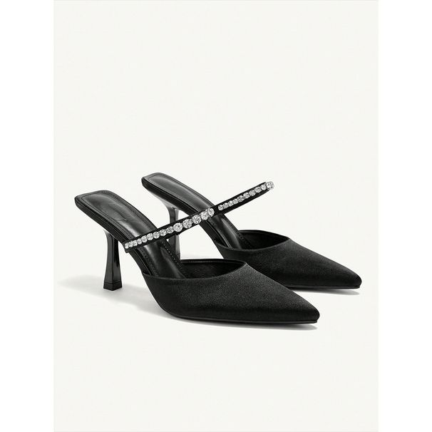 A New Line Of Rhinestone Sequined Pointy Stilettos_vogvips.com
