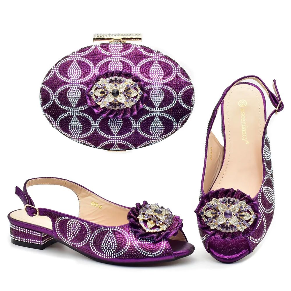Women's low heeled sandals with evening bag matching drill button_vogvips.com