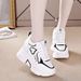 New Style Inner Height Increasing Mesh Breathable Height Enhancing Casual Sports Shoes Thick Soled Dad Shoes_vogvips.com