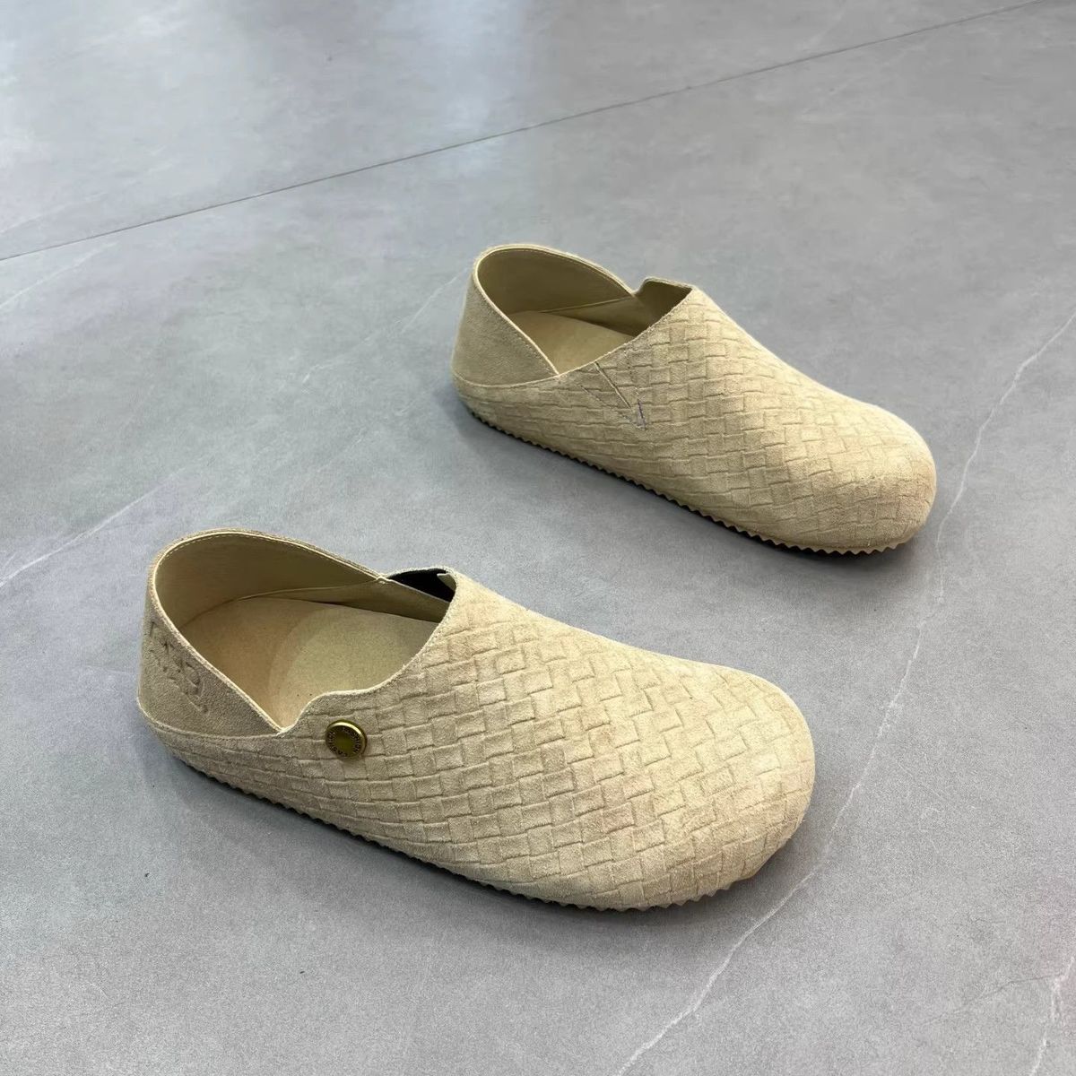 New European Spring Collection Loafers Slip-On Leather Moccasins Lazy Trendy Versatile Casual Men's Shoes_vogvips.com