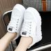 W3676 New White Shoes 2024 Autumn Inner Height Increase Thick Bottom Student Wear Resistant Casual Versatile Breathable Sneakers_vogvips.com