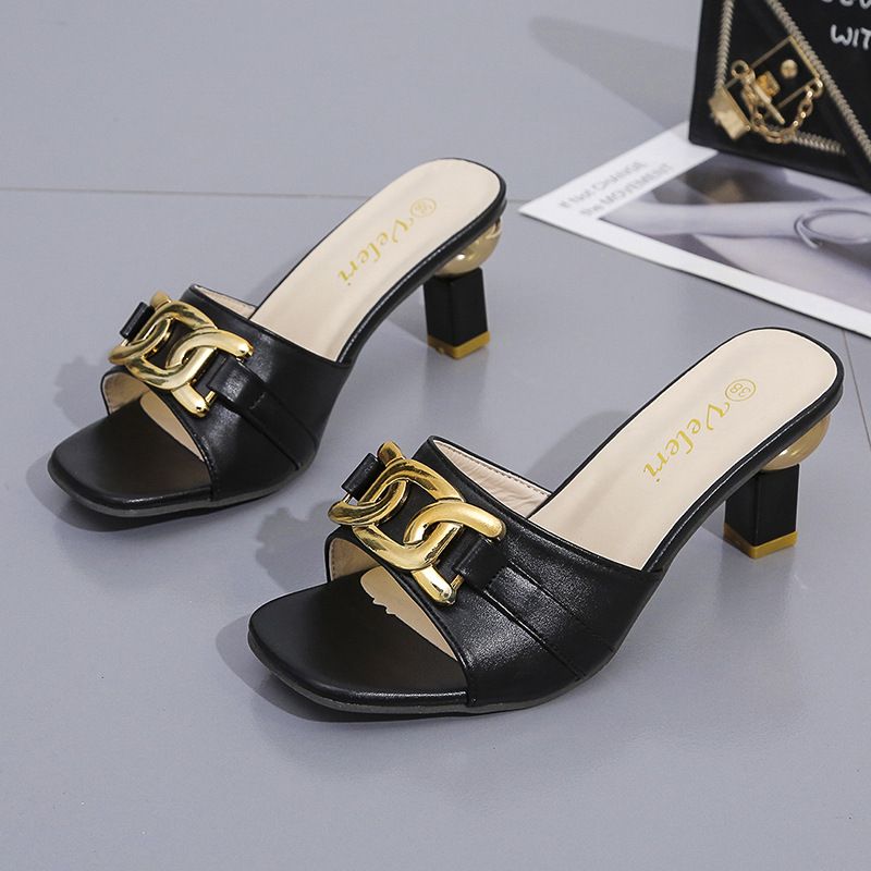 The New Open-toed Midheel Slippers For Women Wear One-line Square Slippers_vogvips.com