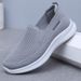 Euro Step Men's 2025 New Summer Breathable Casual Sports Old Beijing Cloth Thin Mesh Soft Sole Non-Slip Dad Shoes_vogvips.com