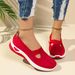 for Women Cross-Border Large Size Women's Soft Sole Comfortable Slip-On Mom Mesh Breathable Old Beijing Cloth Shoes_vogvips.com