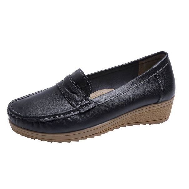 Nurse Shoes, New Korean-style Versatile Bean Shoes With Soft Soles For Spring And Autumn, Flat Sloping Heels, Breathable And Anti-slip Single Shoes_vogvips.com