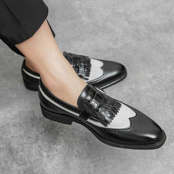 Euro Step Casual Leather For Men Slip-On Brogue Floral Shoes Korean Style Pointed Tassel Men's Loafers Trendy_vogvips.com
