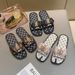 Fashionable Women's Korean Style Slippers Summer New Style Split Toe Flat Non Slip Trendy Versatile Slip-On Shoes_vogvips.com
