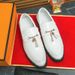 2025 British Casual Pointed Toe Trendy Hairstylist Korean Style Men's Patent Tassel Versatile Low-top Leather Shoes_vogvips.com