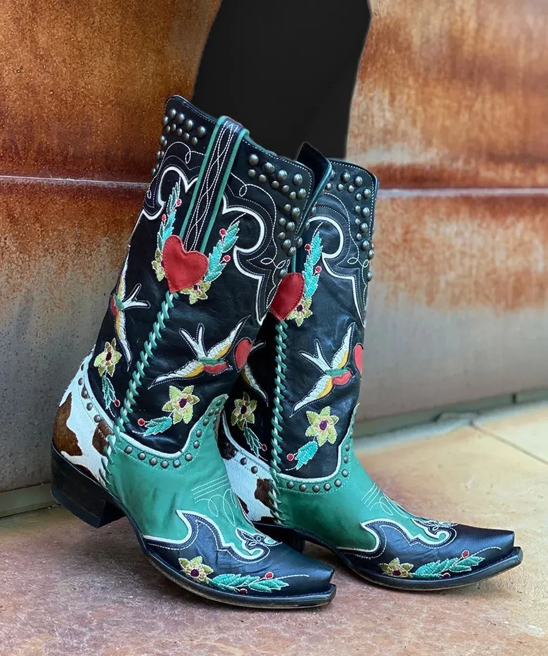 Winter Blue Western Cowboy Women Shoes Thick Heels Pointed Toe Embroidered Mid Calf Boots Fashion Cowgirl Booties 240921_vogvips.com