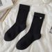 25-year New Grey Heart-shaped Mid-calf Socks For Women, A Pile Of Women_vogvips.com